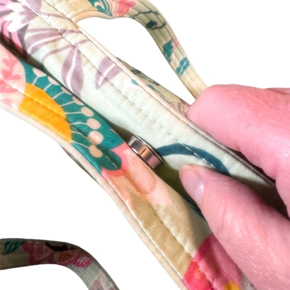 Vera Bradley Tote with Hidden Side Pocket - Picture 4 of 7